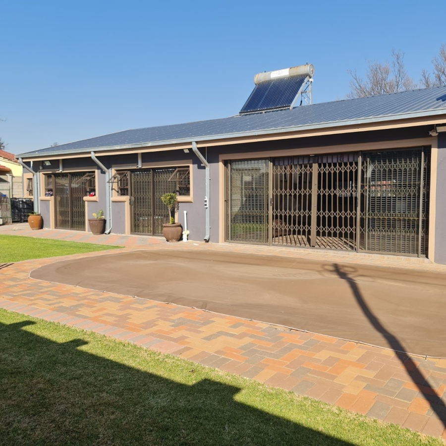 3 Bedroom Property for Sale in Sasolburg Free State